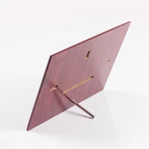 Diplomă, certificat de culoare