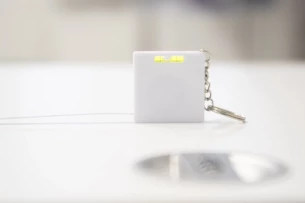 Inel cheie RIZO cu bandă metrică 1 m - Alb